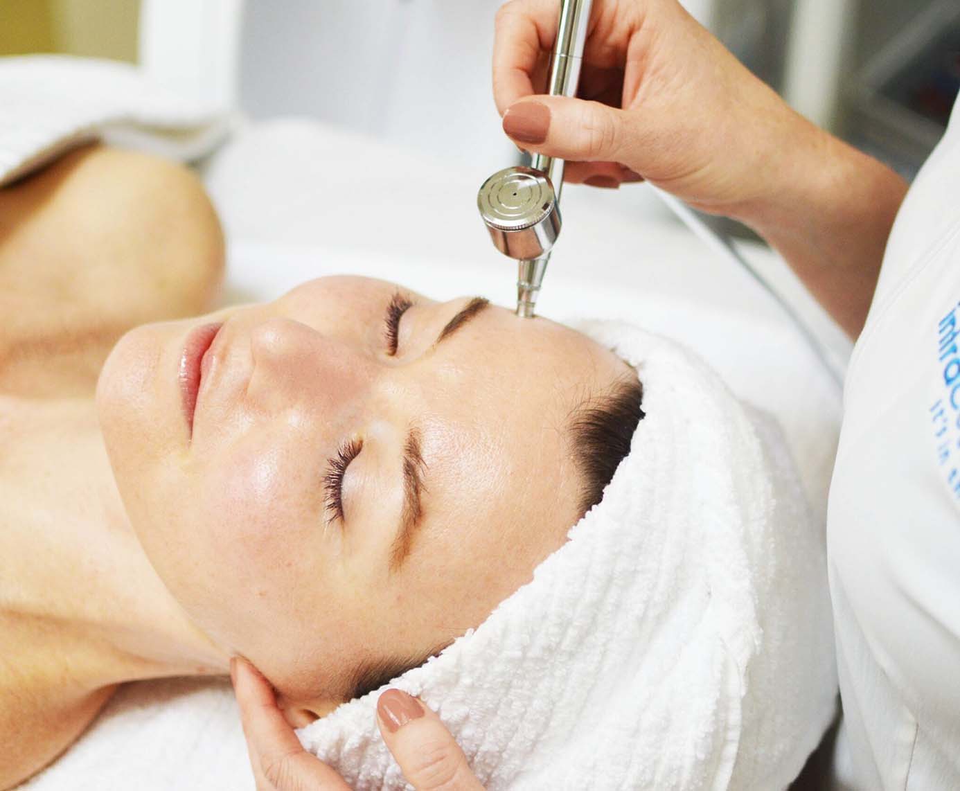 Oxygen Facial Magic: Transforming Skincare for Radiant Complexions