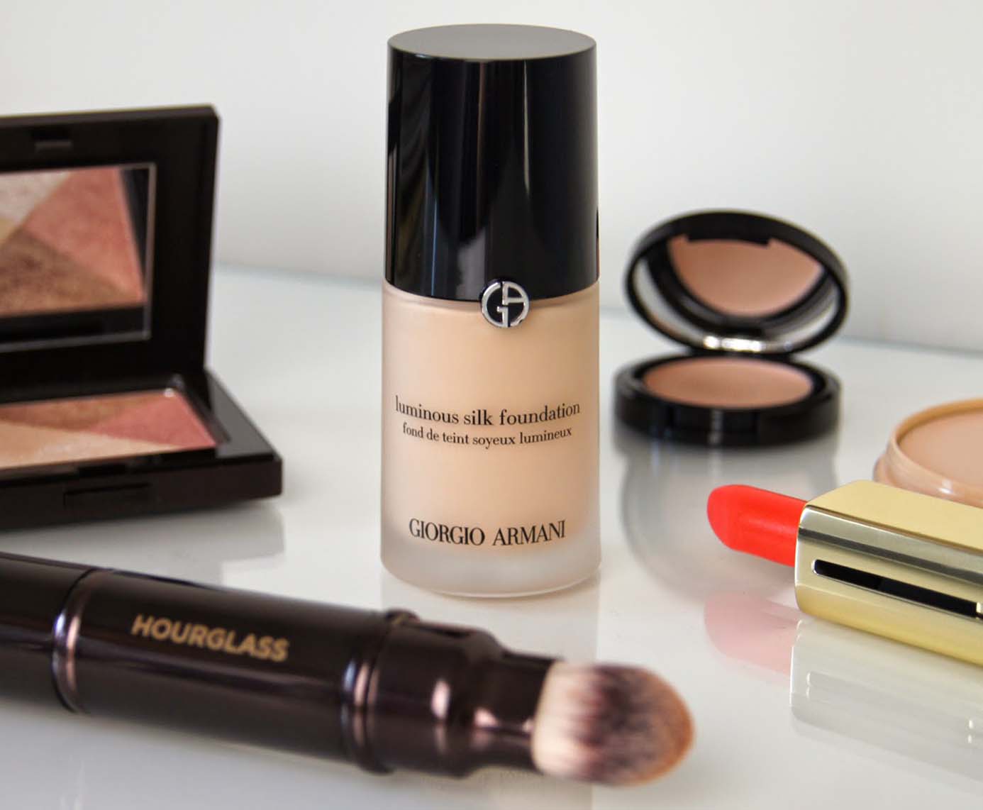 Luminous Beauty: Makeup Marvels for Dry Skin’s Radiance