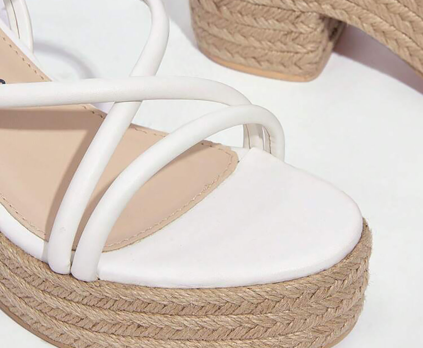 Fashion and Comfort Combined: Women’s Wedge Sandals with Square Head for Summer Square Tie Muffin Shoes