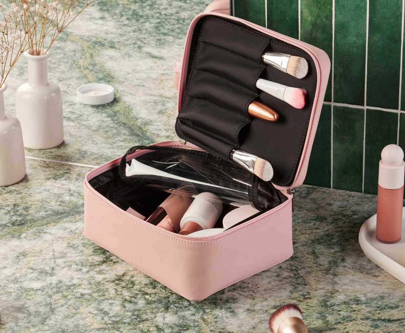 Makeup Tool Recommendations: It’s Time to Upgrade Your Makeup Bag