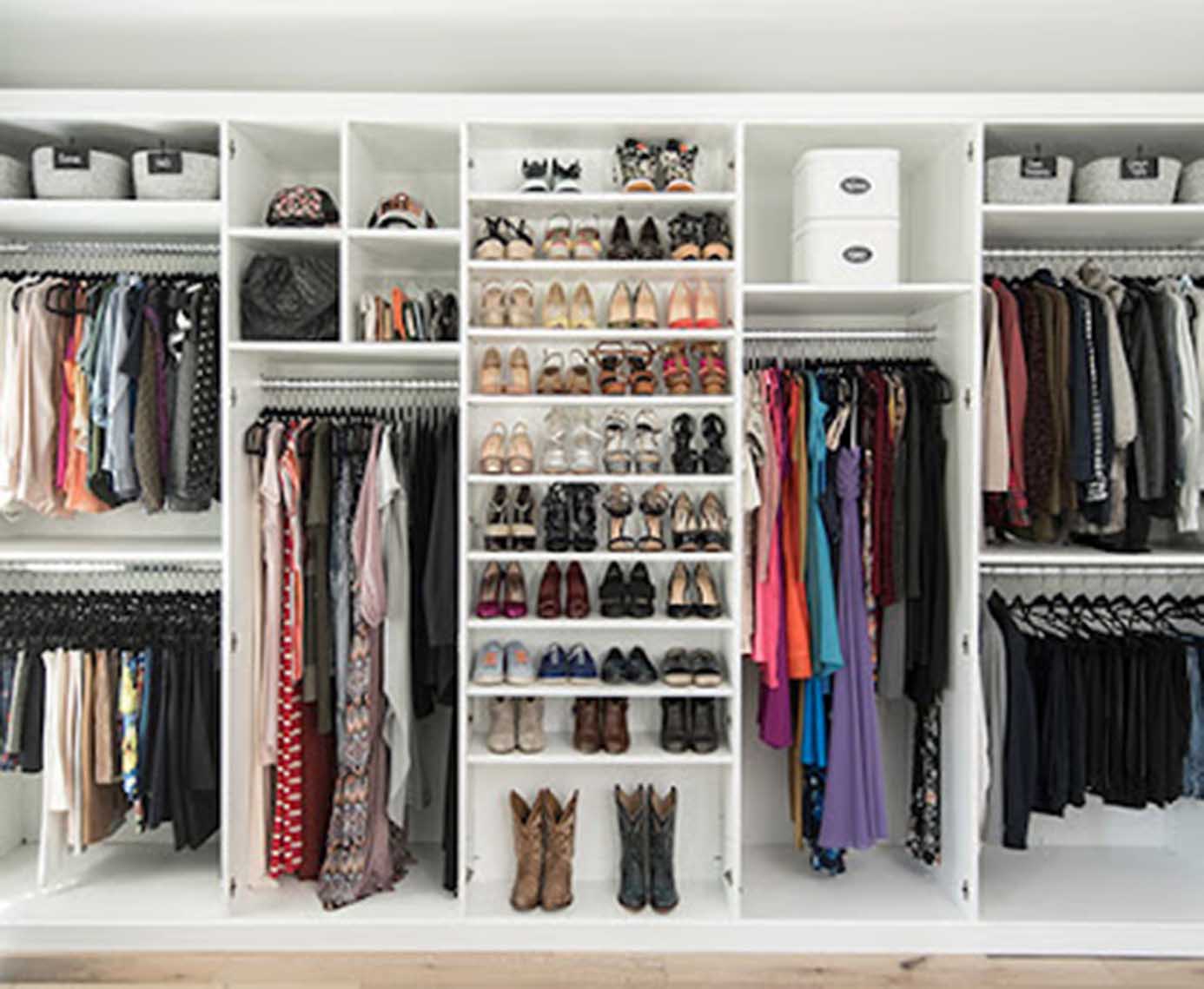 Wardrobe Decluttering Guide: Keep Only What Truly Fits